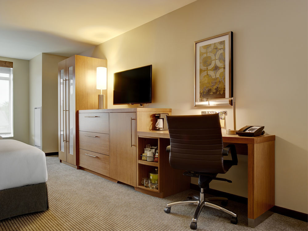 Hyatt Place Madison/Verona Esterno foto